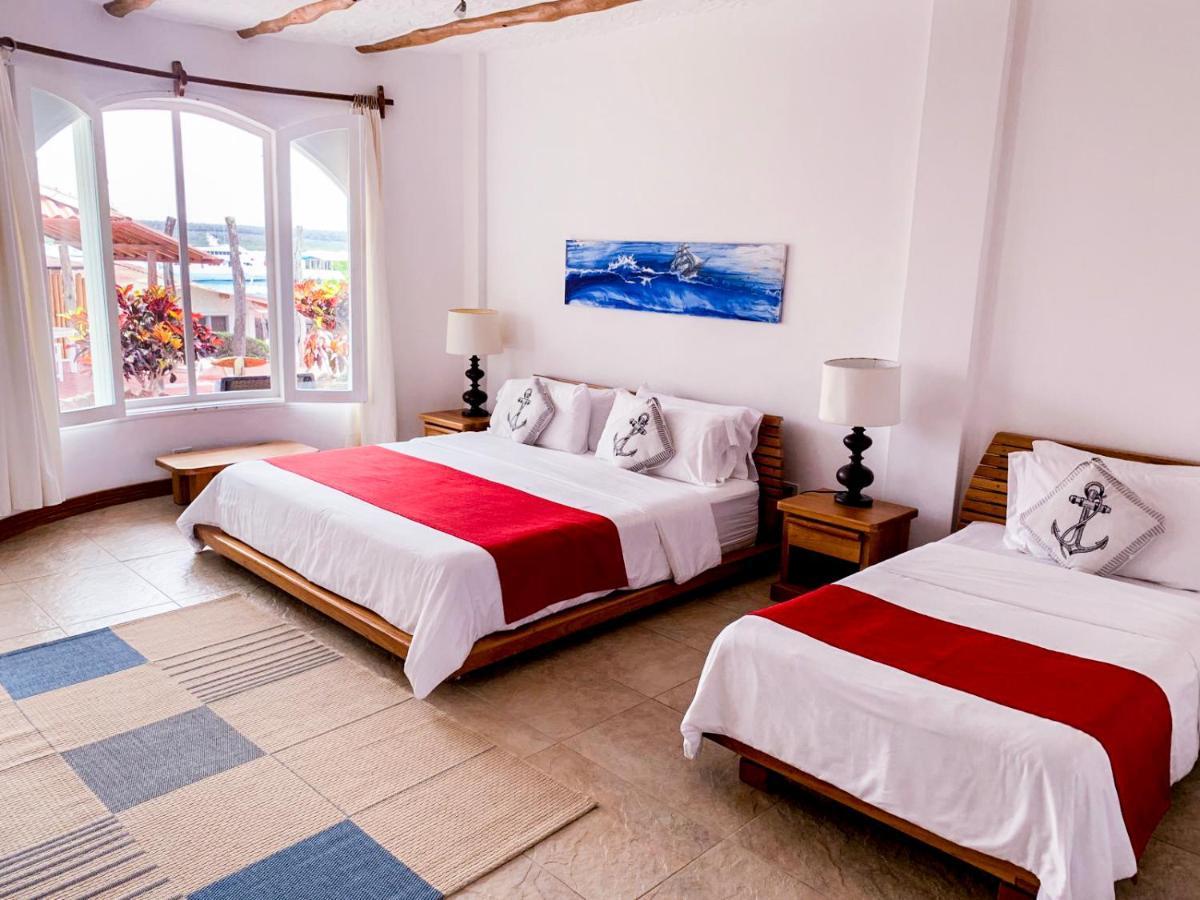 Hotel Angermeyer Waterfront Inn Puerto Ayora  Exteriér fotografie