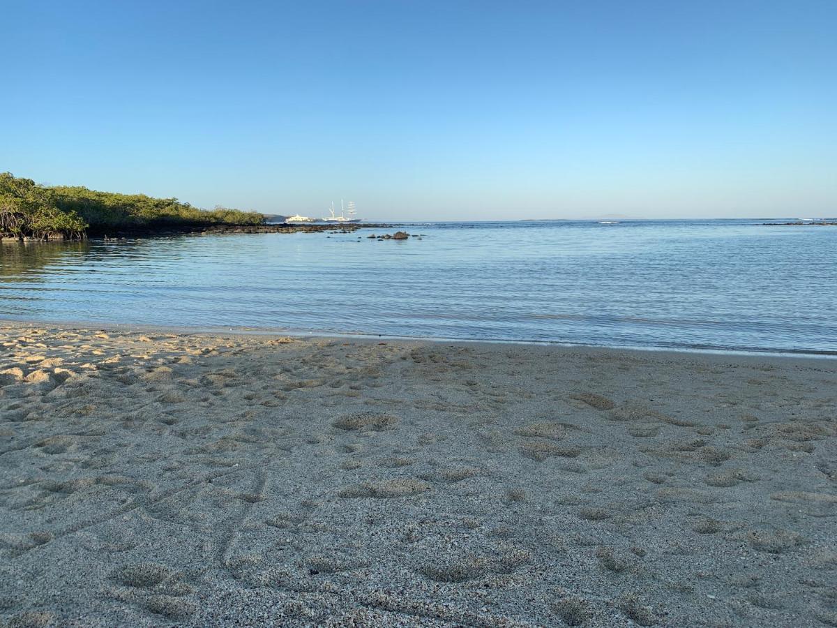 Hotel Angermeyer Waterfront Inn Puerto Ayora  Exteriér fotografie