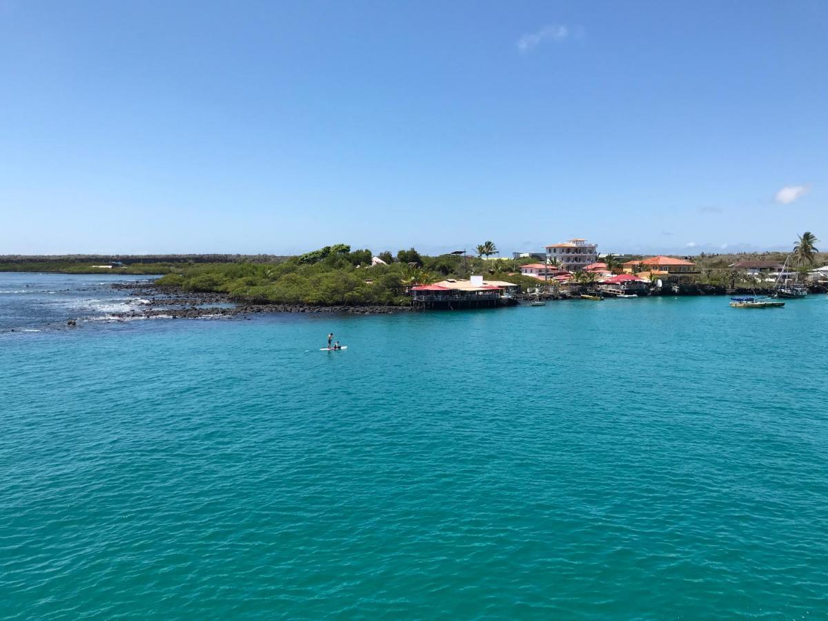 Hotel Angermeyer Waterfront Inn Puerto Ayora  Exteriér fotografie
